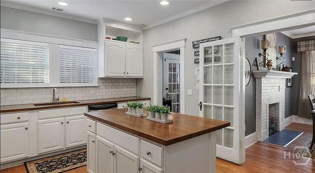 1507 E 51st Street, Savannah, GA 31404