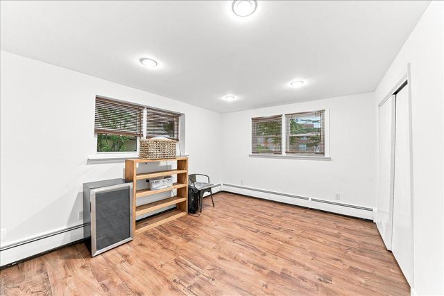 3671 SAINT PETERS RD, Elverson, PA 19520