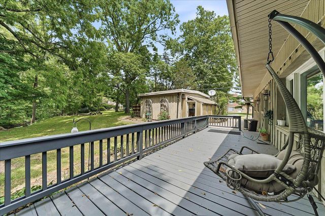 3671 SAINT PETERS RD, Elverson, PA 19520