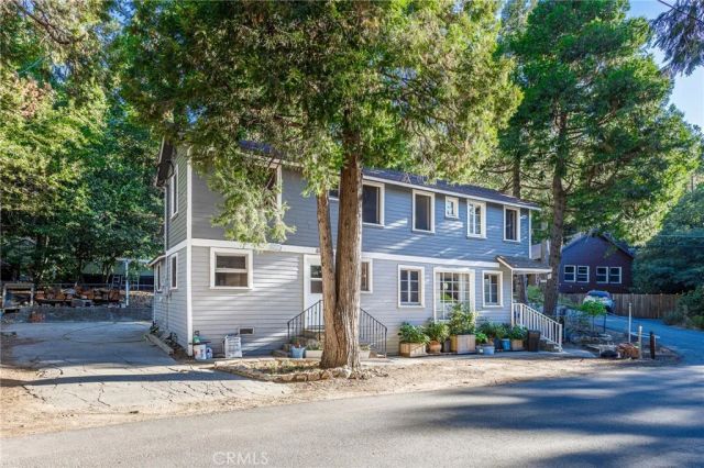 23969 Wildwood Lane, Crestline, CA 92325