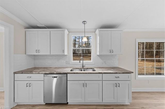 274 Valley Drive, Lexington, NC 27292