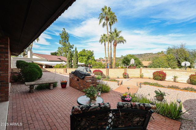 1322 W ASTER Drive, Phoenix, AZ 85029