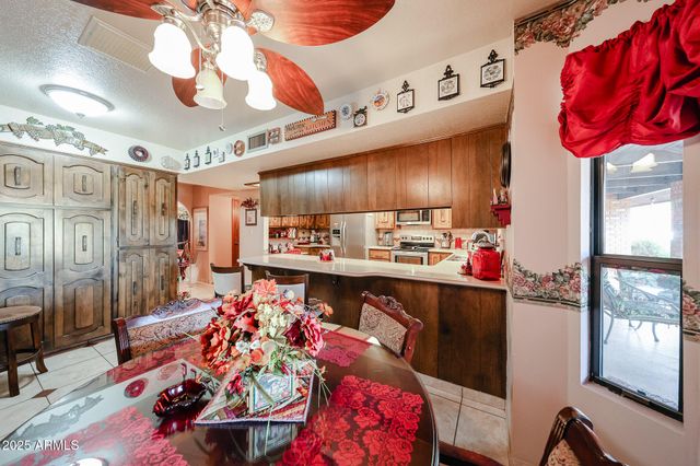 1322 W ASTER Drive, Phoenix, AZ 85029