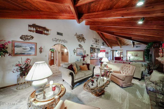 1322 W ASTER Drive, Phoenix, AZ 85029