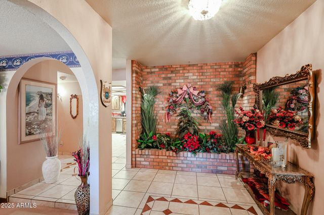 1322 W ASTER Drive, Phoenix, AZ 85029