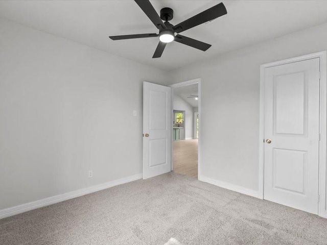 211 Avenue I, Alvin, TX 77511
