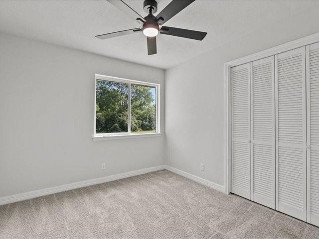 211 Avenue I, Alvin, TX 77511