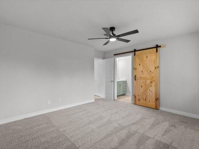 211 Avenue I, Alvin, TX 77511