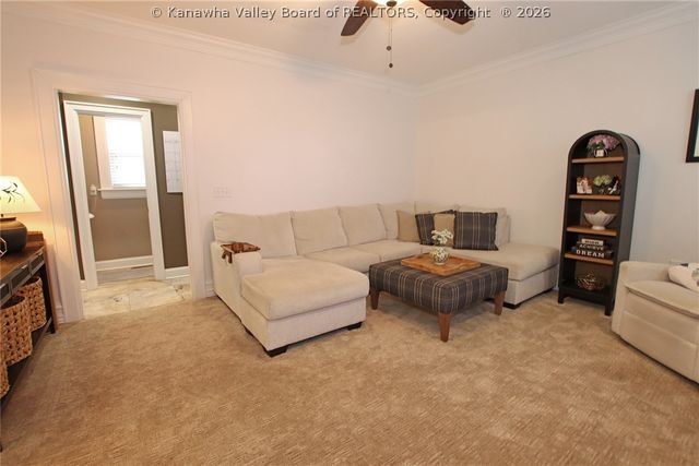 617 Fort Hill Drive, Charleston, WV 25314