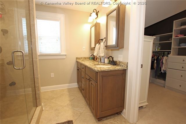 617 Fort Hill Drive, Charleston, WV 25314