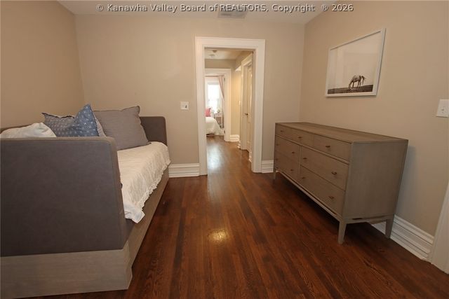617 Fort Hill Drive, Charleston, WV 25314