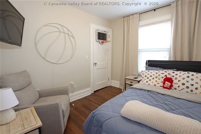 617 Fort Hill Drive, Charleston, WV 25314