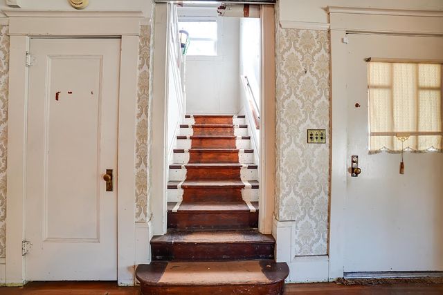 928 N Stockton St, Stockton, CA 95203