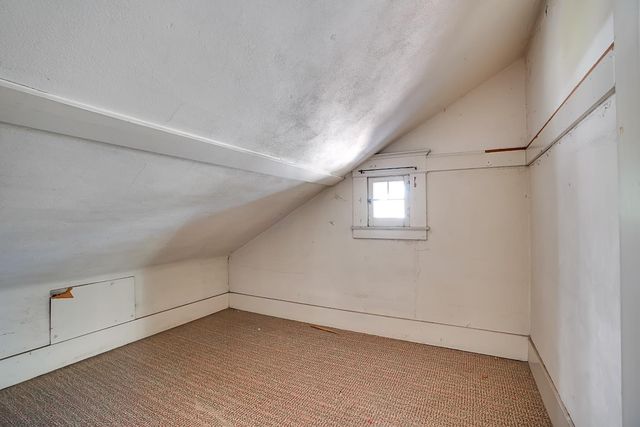 928 N Stockton St, Stockton, CA 95203