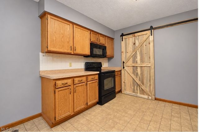 1580 Hazel Avenue, Madison, OH 44057