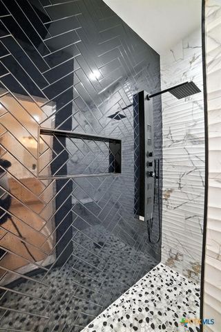 280 Bali Hai Lane, Bastrop, TX 78602