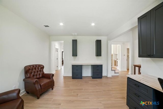 280 Bali Hai Lane, Bastrop, TX 78602