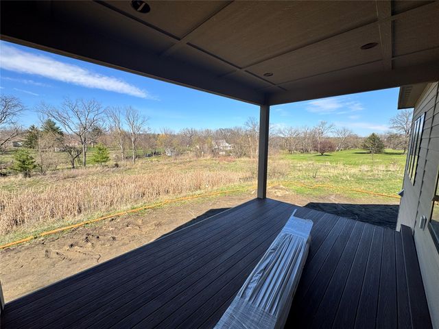 3805 Woodland Court, Waukee, IA 50263
