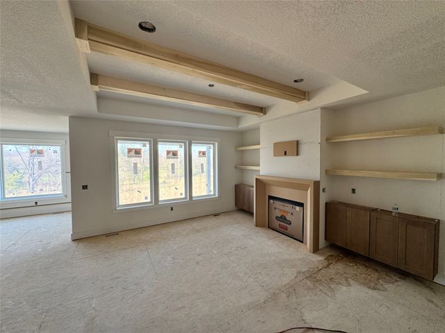 3805 Woodland Court, Waukee, IA 50263