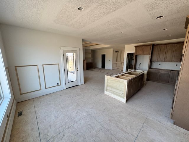 3805 Woodland Court, Waukee, IA 50263