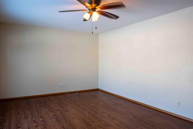 825 Belle Street, Waterloo, IA 50702