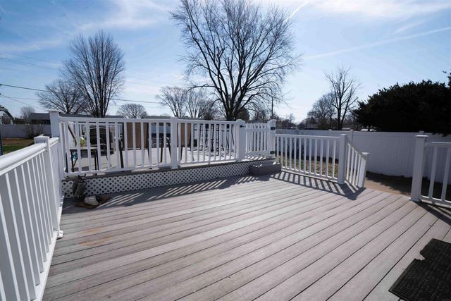 825 Belle Street, Waterloo, IA 50702