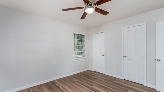 837 Yale Avenue, Lewisville, TX 75057