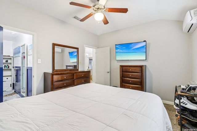 12131 STONEY CV, San Antonio, TX 78247