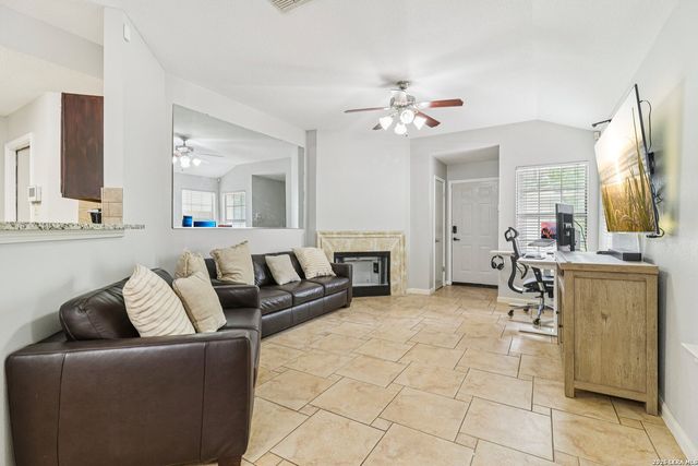 12131 STONEY CV, San Antonio, TX 78247