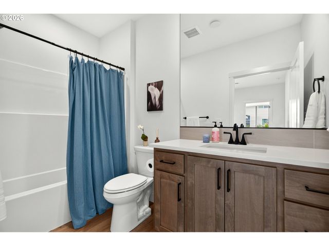 17115 Ne 83RD St, Vancouver, WA 98682