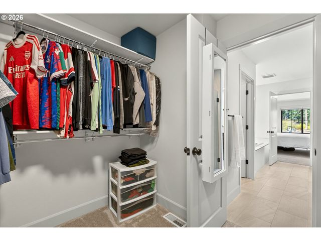 17115 Ne 83RD St, Vancouver, WA 98682