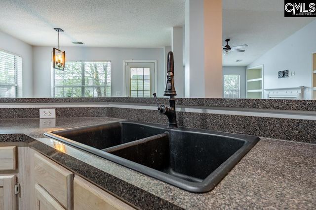 112 Edgecliff Way, Columbia, SC 29229