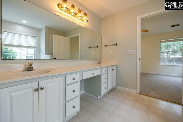 112 Edgecliff Way, Columbia, SC 29229