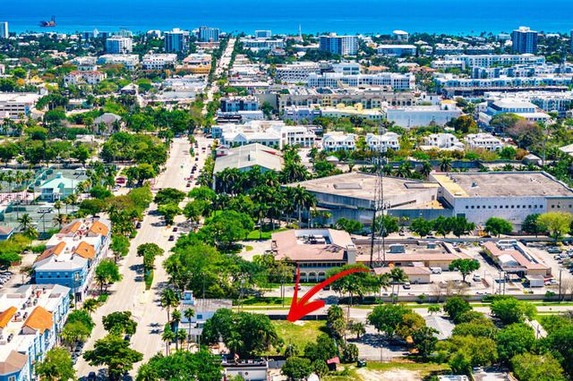 10 SW 4th Avenue, Delray Beach, FL 33444