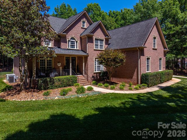 4608 Water Oak Drive, Lake Wylie, SC 29710