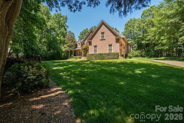 4608 Water Oak Drive, Lake Wylie, SC 29710