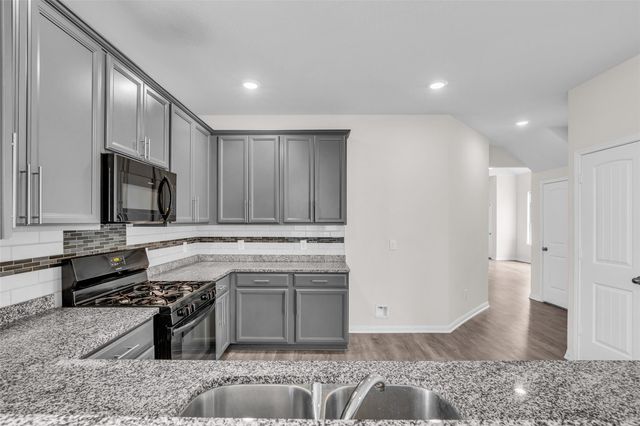 14211 Grand Hills Drive, Conroe, TX 77303