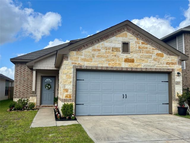 14211 Grand Hills Drive, Conroe, TX 77303