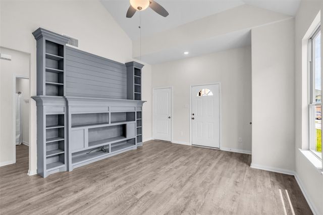 14211 Grand Hills Drive, Conroe, TX 77303