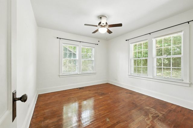 735 Gracey Ave, Clarksville, TN 37040