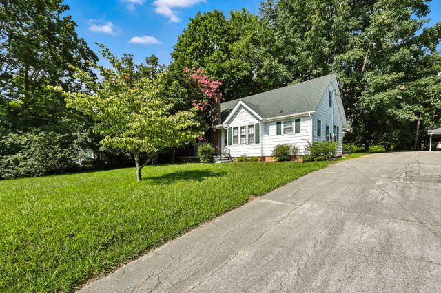 735 Gracey Ave, Clarksville, TN 37040