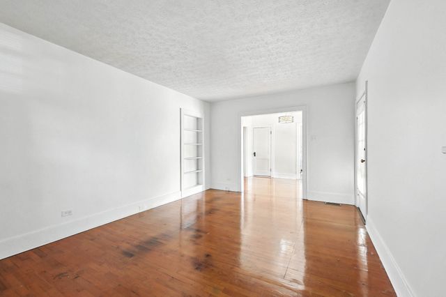 735 Gracey Ave, Clarksville, TN 37040