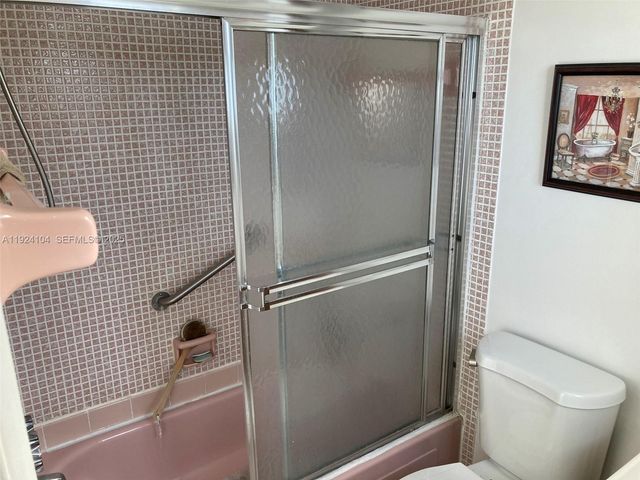 5300 Washington St N117, Hollywood, FL 33021