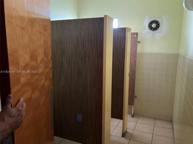 5300 Washington St N117, Hollywood, FL 33021