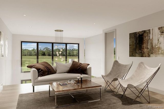 6450 E Roxborough Drive, Littleton, CO 80125