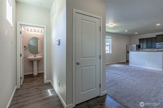4422 Hammersley Way NW, Olympia, WA 98502