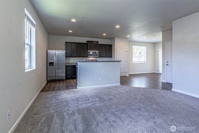 4422 Hammersley Way NW, Olympia, WA 98502