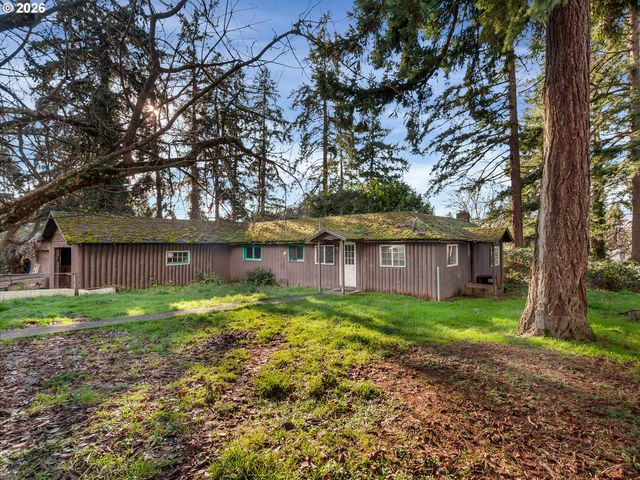 14601 Se RIVER Rd, Milwaukie, OR 97267