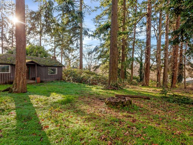 14601 Se RIVER Rd, Milwaukie, OR 97267