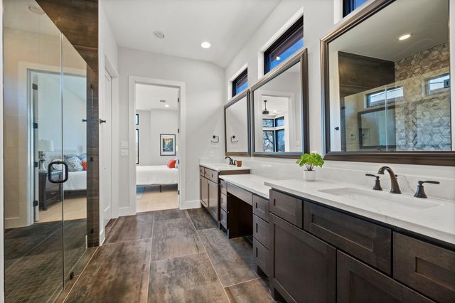 2308 KAHALA SUNSET DR, Spicewood, TX 78669